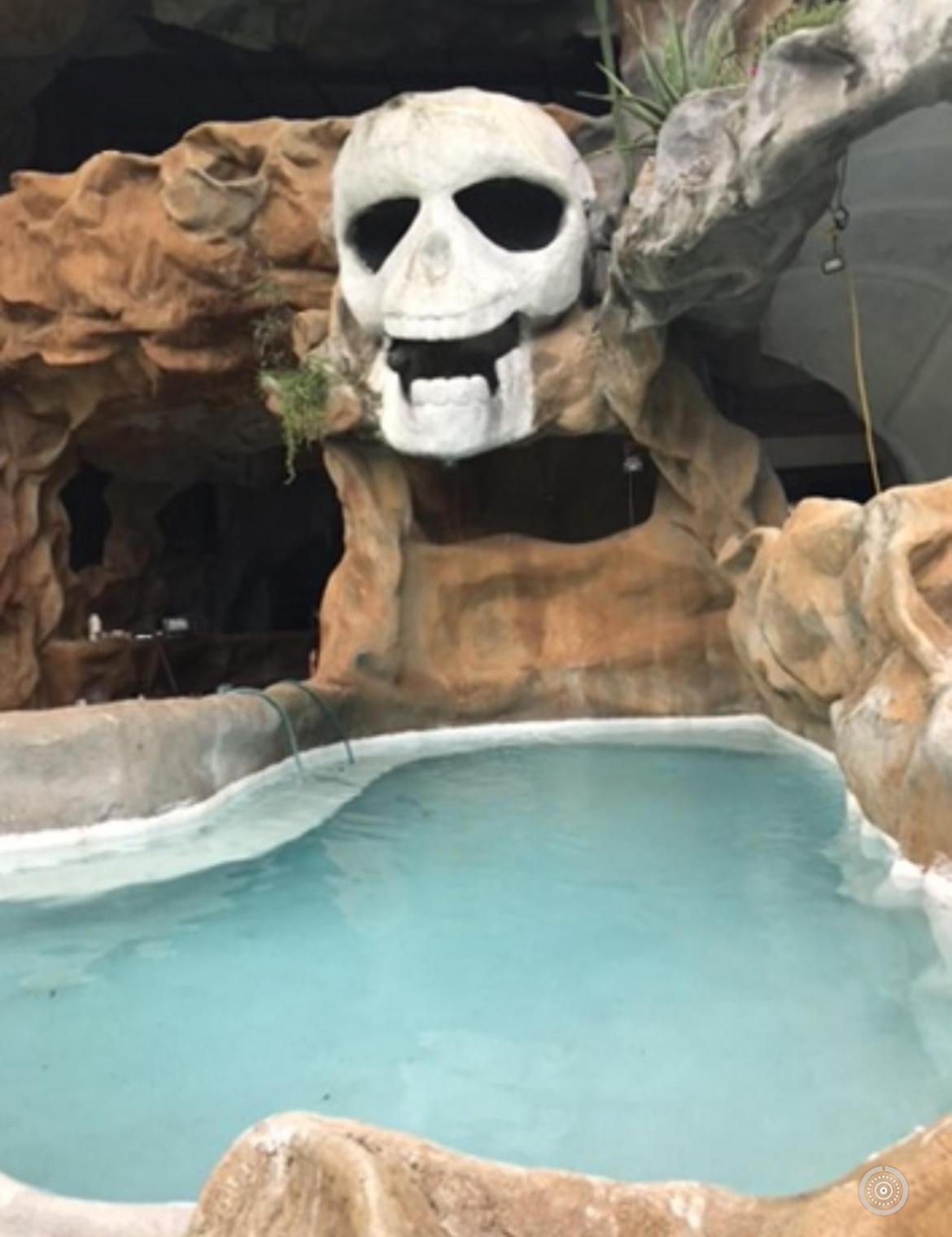 La Perla Negra Eco Pirate Hotel *
