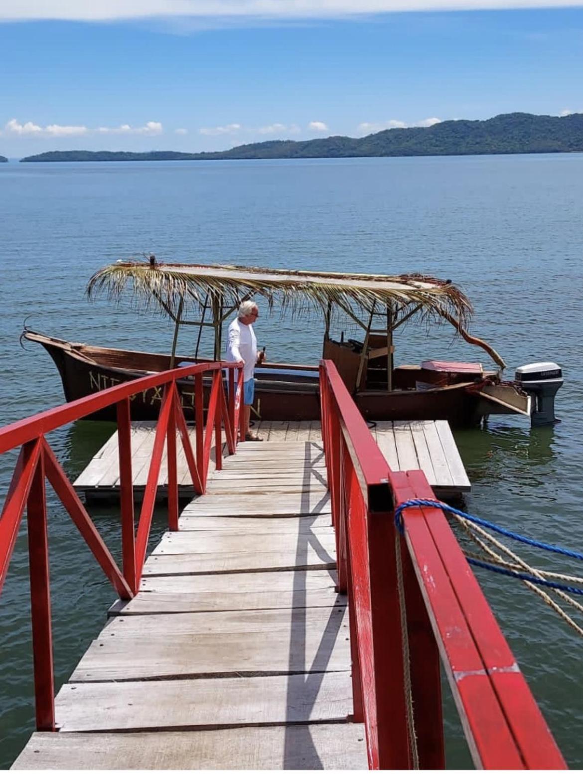 La Perla Negra Eco Pirate Puntarenas