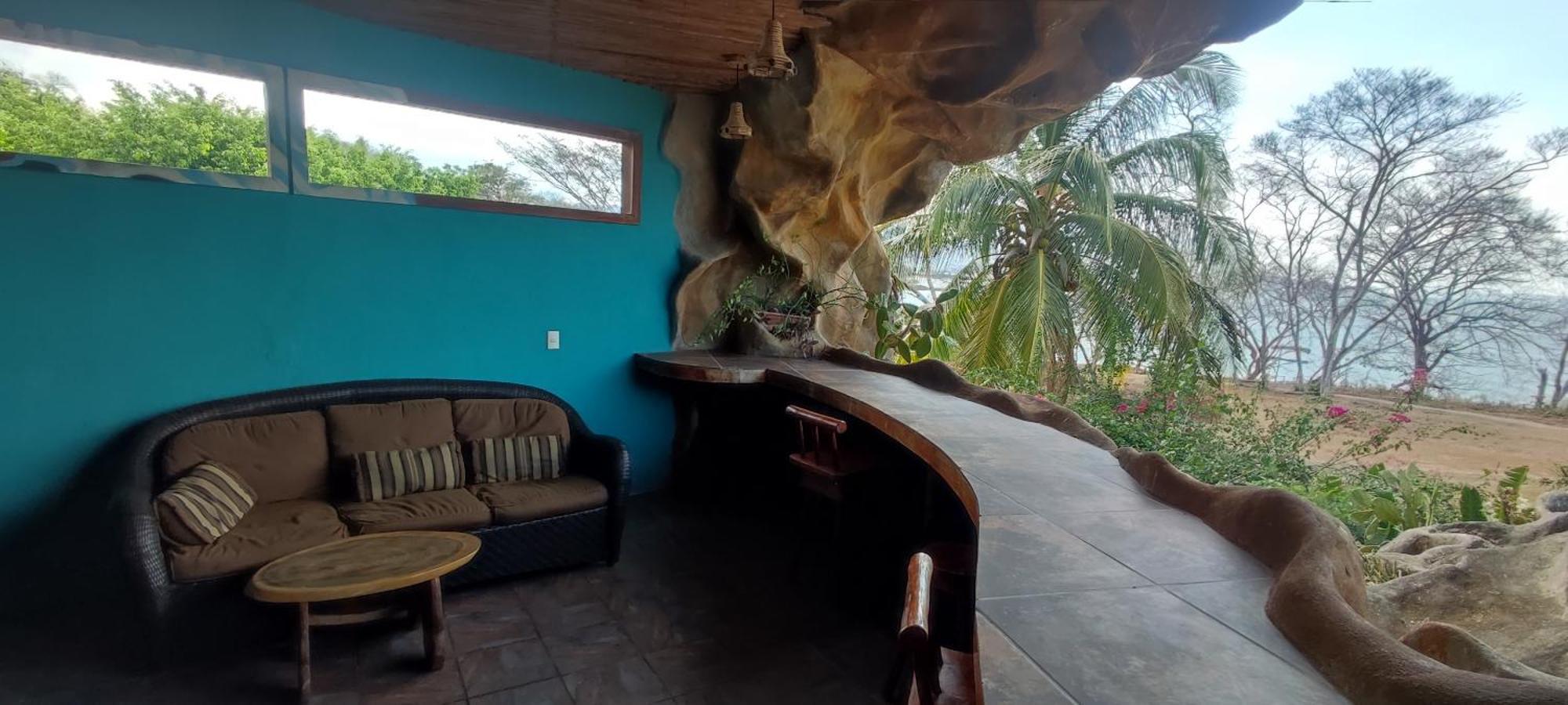 La Perla Negra Eco Pirate Hotel